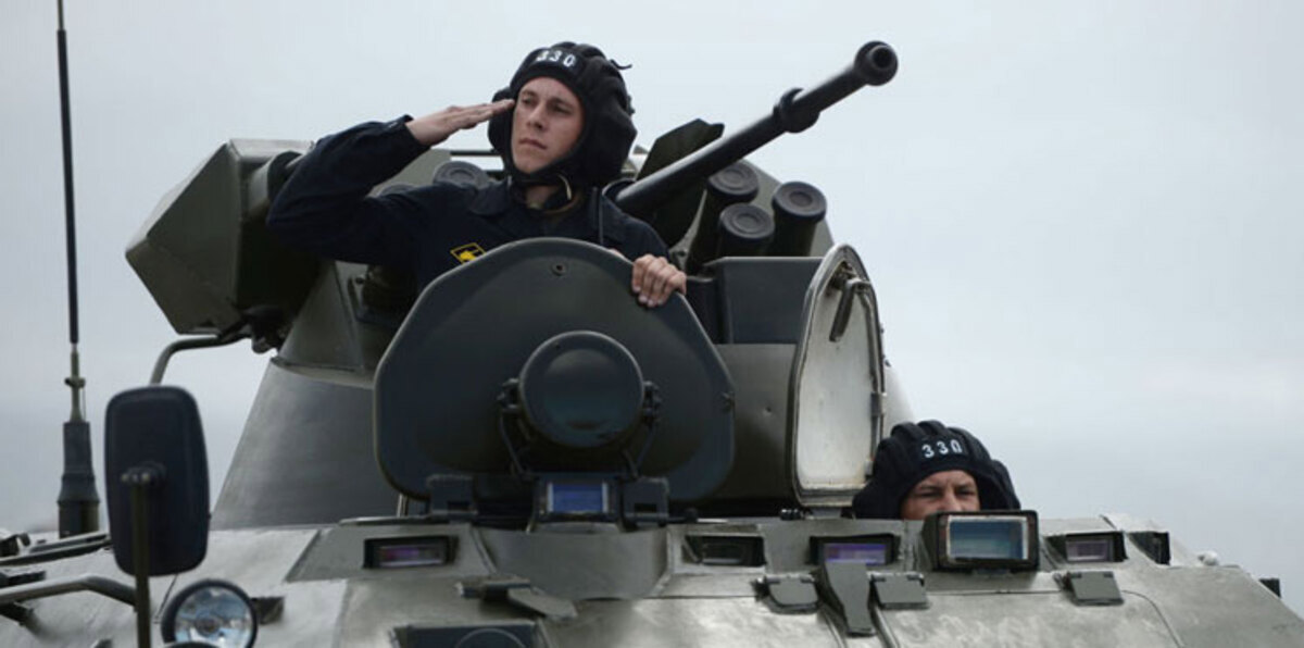 لأول مرة.. استعراض عسكري روسي في سوريا