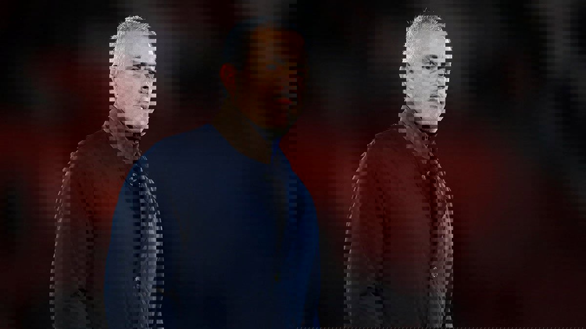 رسميًا.. مانشستر يونايتد يعلن رحيل جوزيه مورينيو