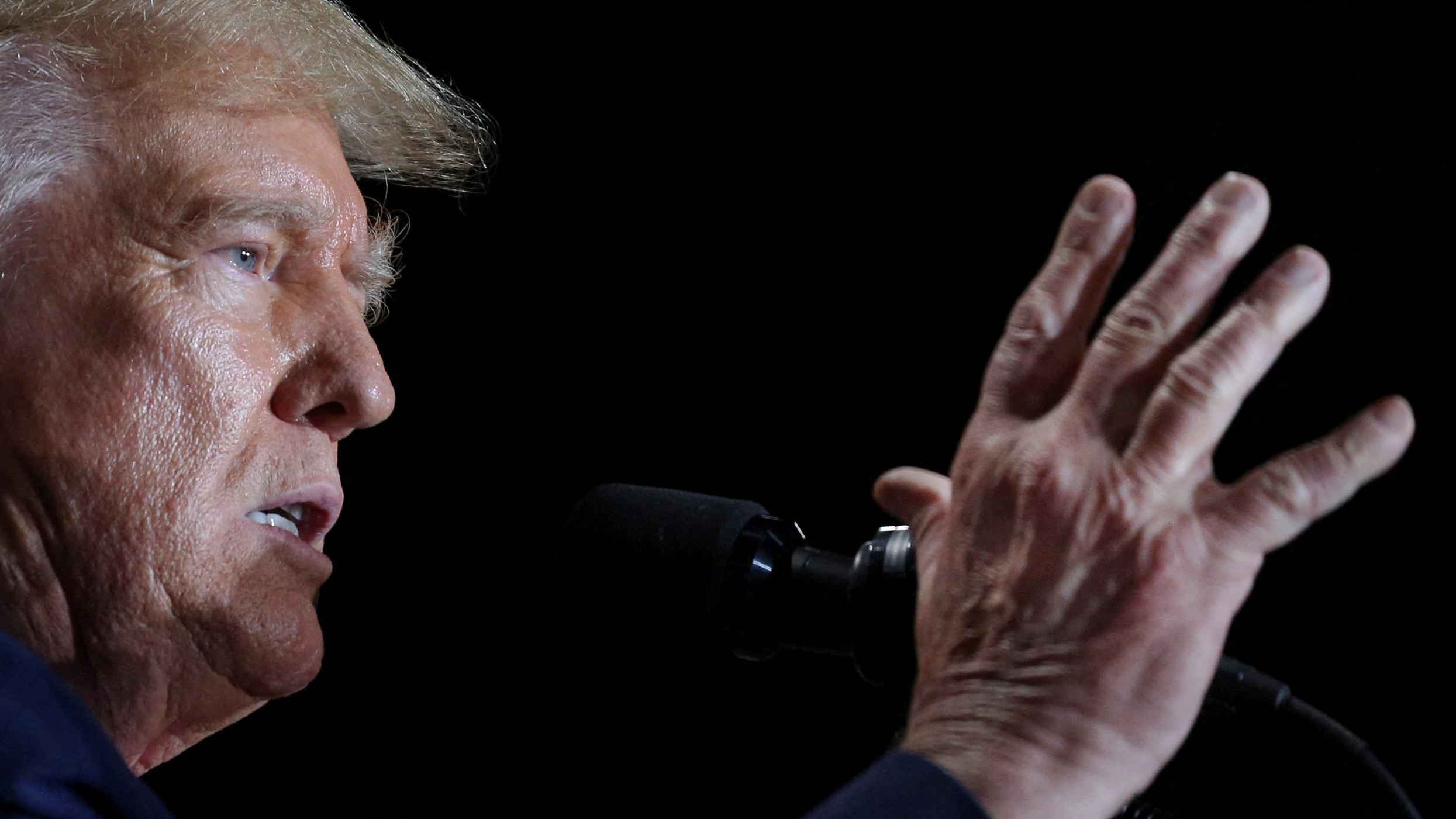 قرار منح ترامب حصانة جنائية حاسم ومصيري.. ما حيثياته؟