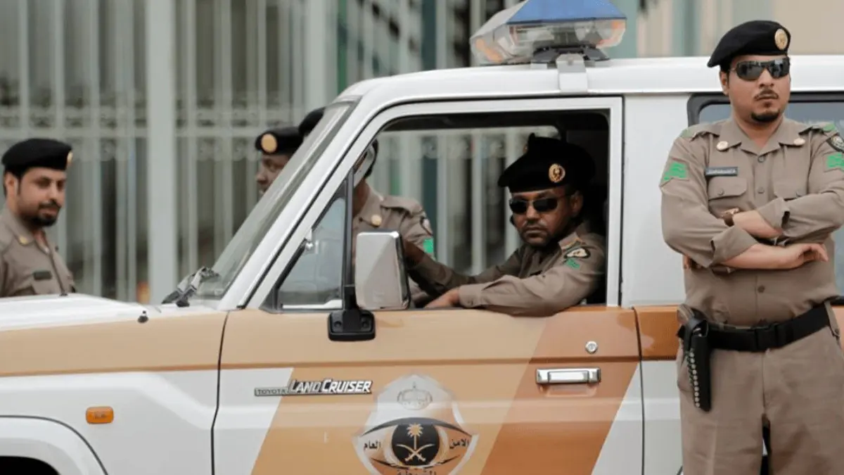 الأمن السعودي يقبض على 11 شخصا شاركوا في مشاجرة بجازان (فيديو)