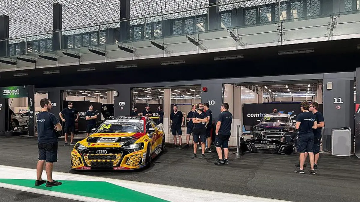 السعودية تستضيف سباق سيارات ليليًا عالميًا جديدًا وعينها على اللقب