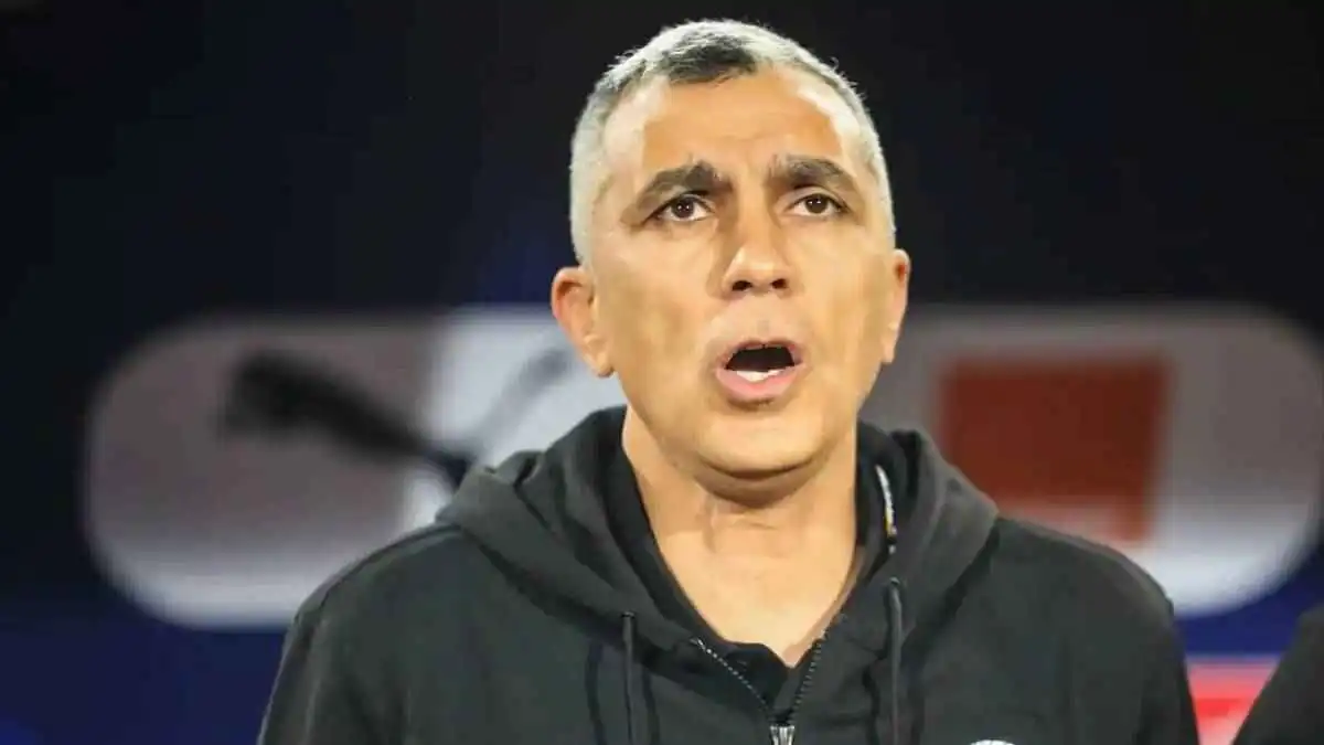 رفض الاعتذار.. أسامة نبيه يفجر غضباً عارماً بعد فضيحة منتخب مصر للشباب