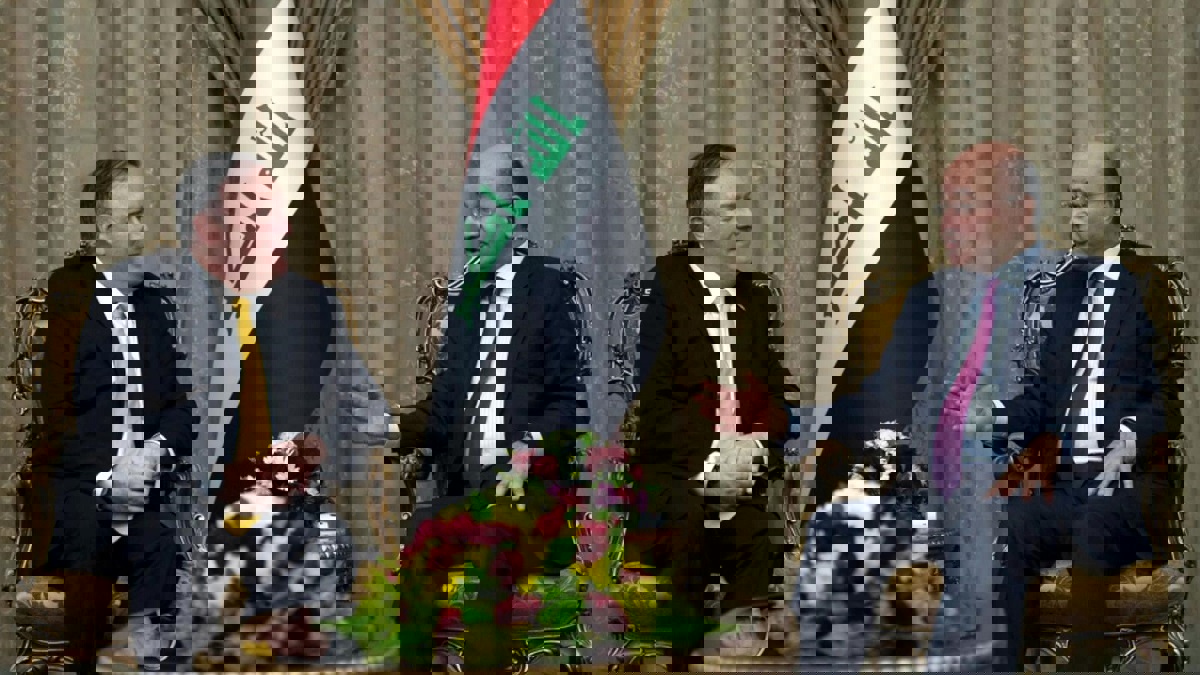 حراك أمريكي مكثف في بغداد للقاء مسؤولين عراقيين.. هل اقتربت ساعة الصفر؟‎