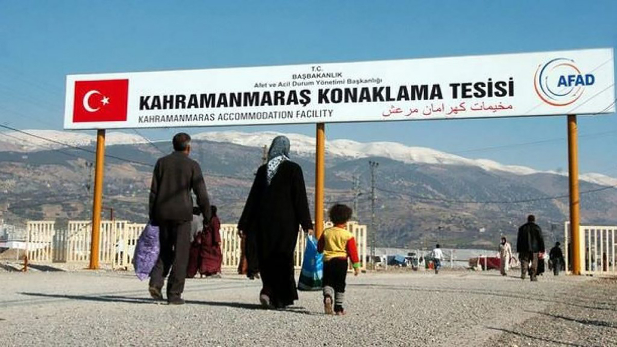 الائتلاف السوري المعارض يدافع عن "كرم تركيا" حيال اللاجئين