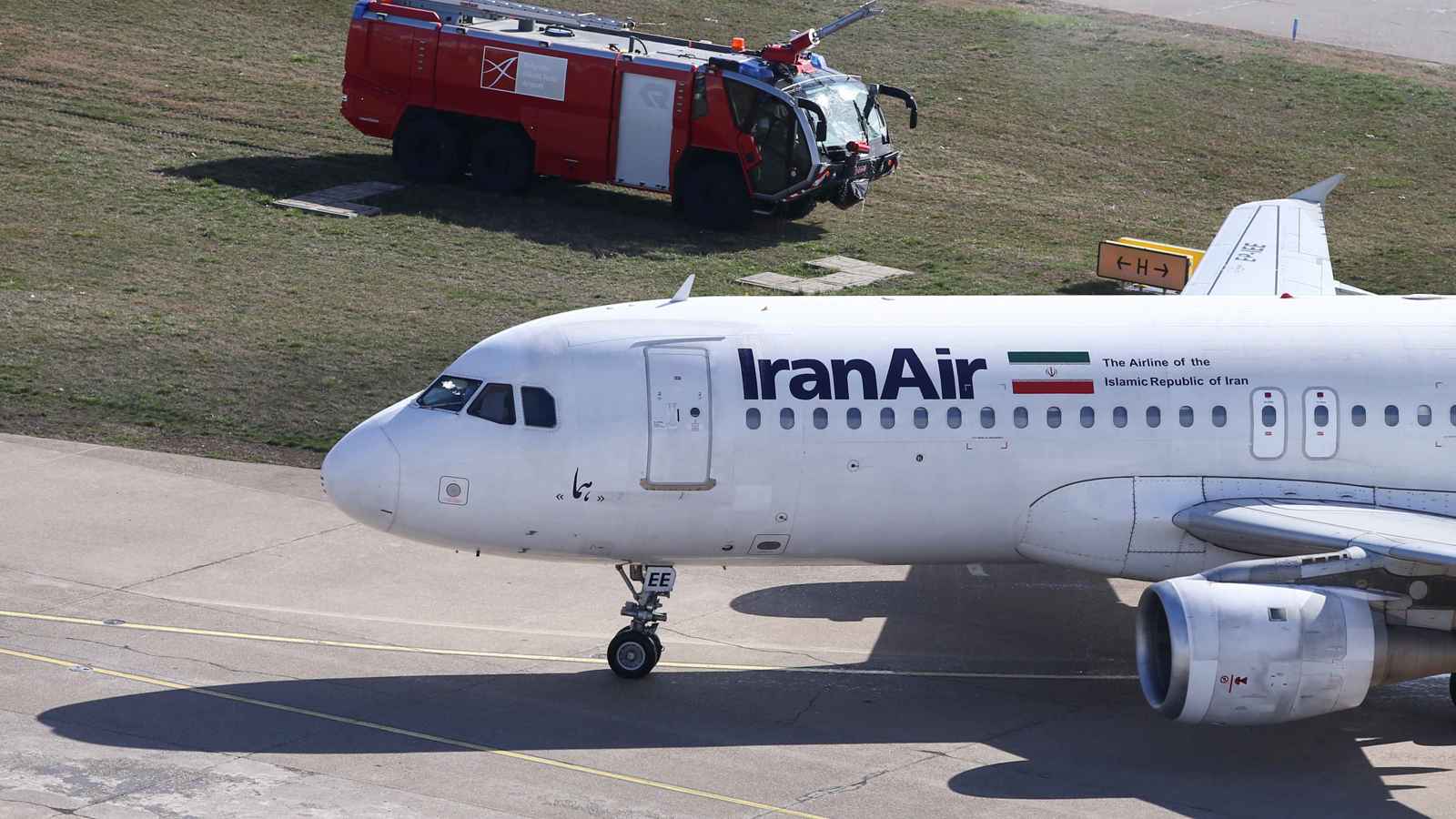 إيران تعلن إغلاق مجالها الجوي بيوم الانتخابات الأمريكية