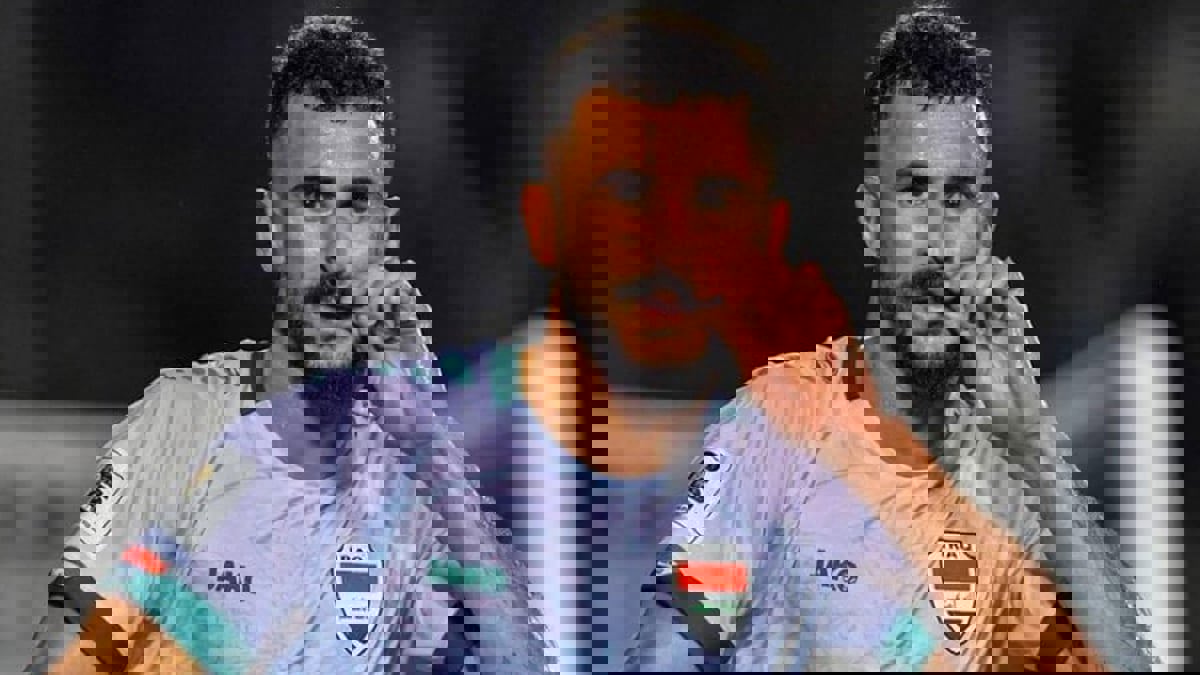 بعد المنسف.. أيمن حسين يفسر احتفاليته الجديدة (فيديو)