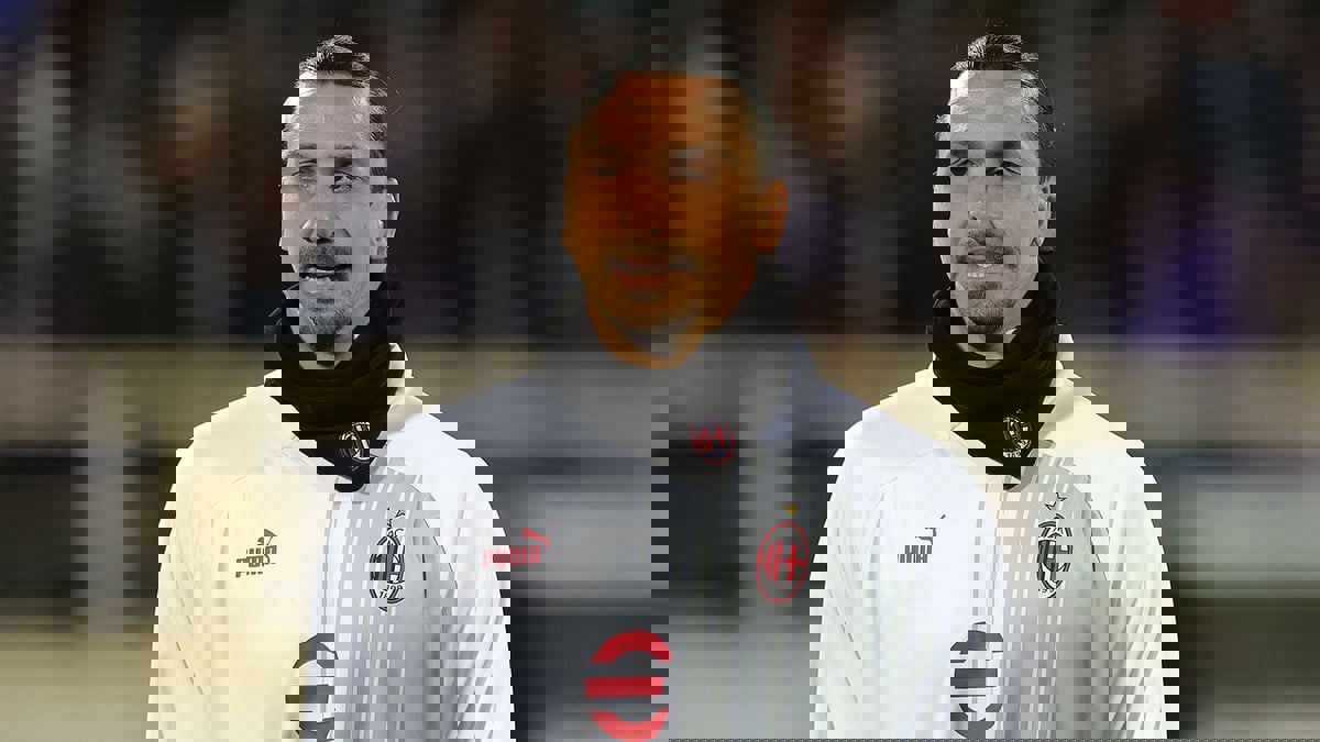 ميلان يحسم رسميًا مصير زلاتان إبراهيموفيتش مع الفريق