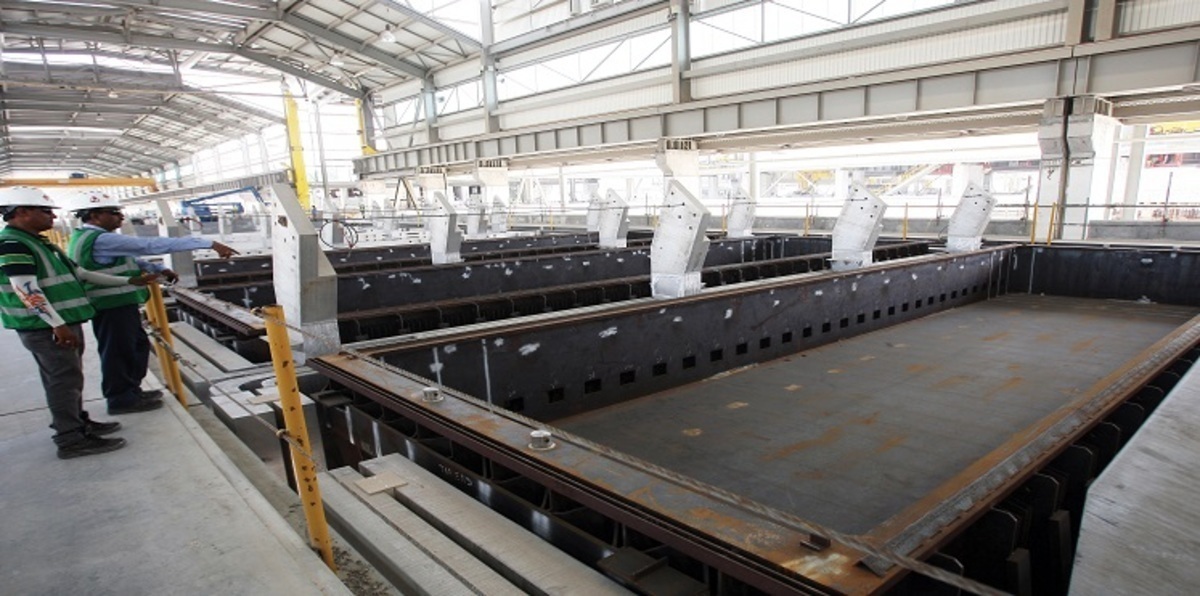 إنتاج الصناعات التحويلية والاستخراجية بمصر يتراجع 0.3% خلال سبتمبر