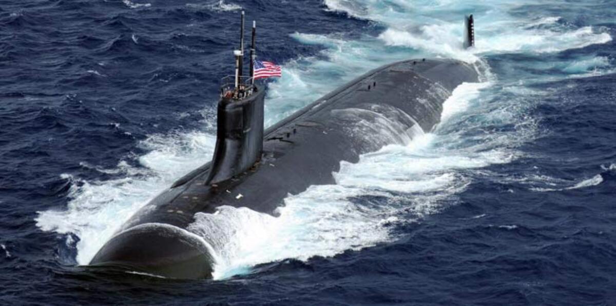 الصين تحتجز غواصة أمريكية في بحر الصين الجنوبي