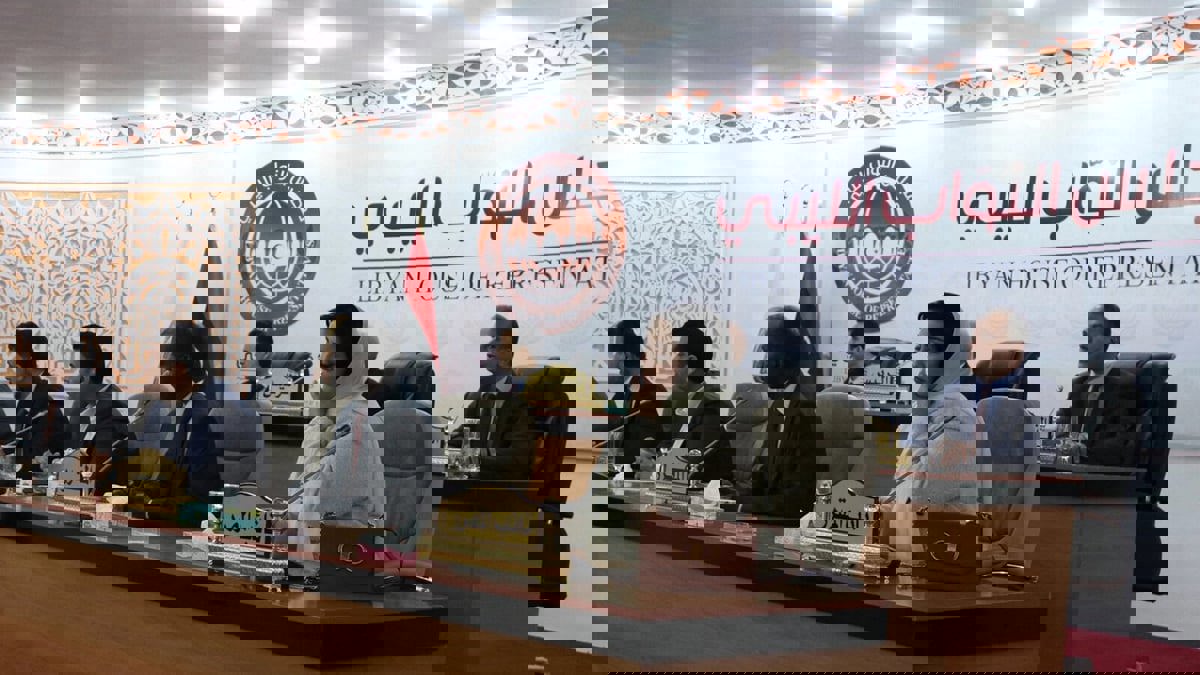 هل يشكل البرلمان الليبي حكومة "ثالثة" لحل" أزمة الحكومتين"؟