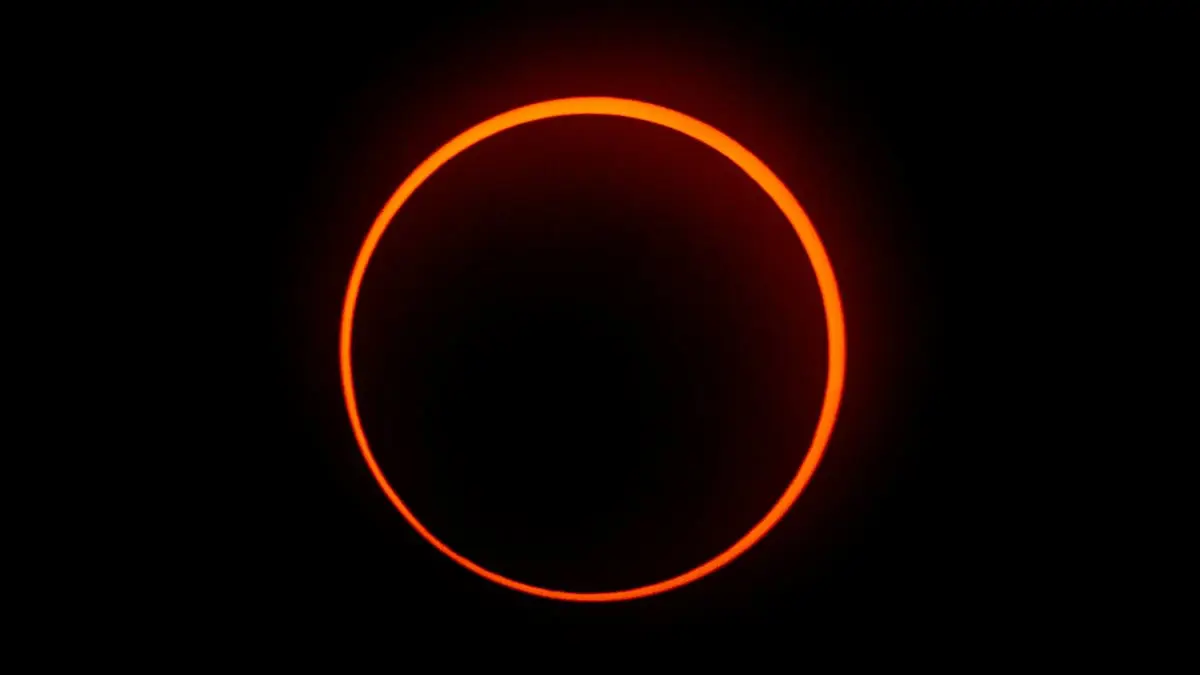 "حلقة نار" تحبس أنفاس سكان القارة الأمريكية خلال الكسوف 