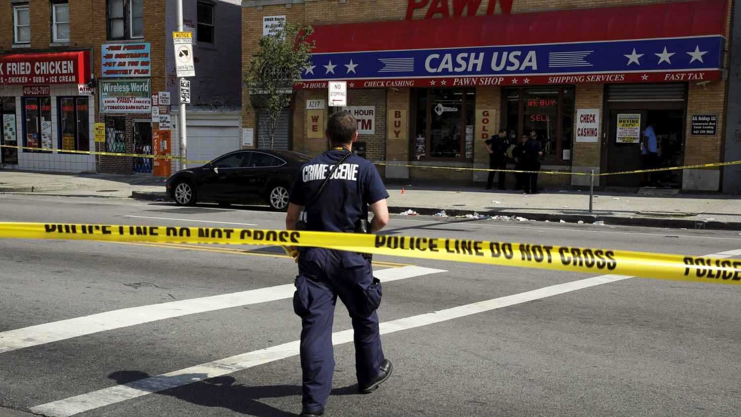 اتهامات بالقتل والتعذيب لوالدي وجدة طفل وجد ميتًا في ثلاجة