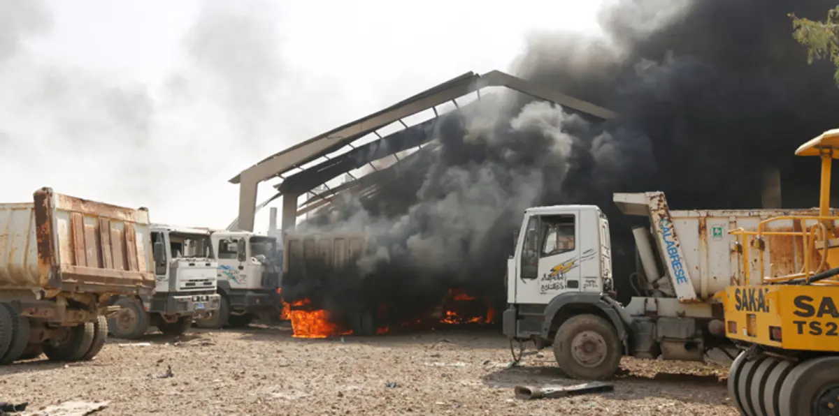 مقتل 4 مدنيين بانفجار مستودع أسلحة شرق بغداد (صور وفيديو)