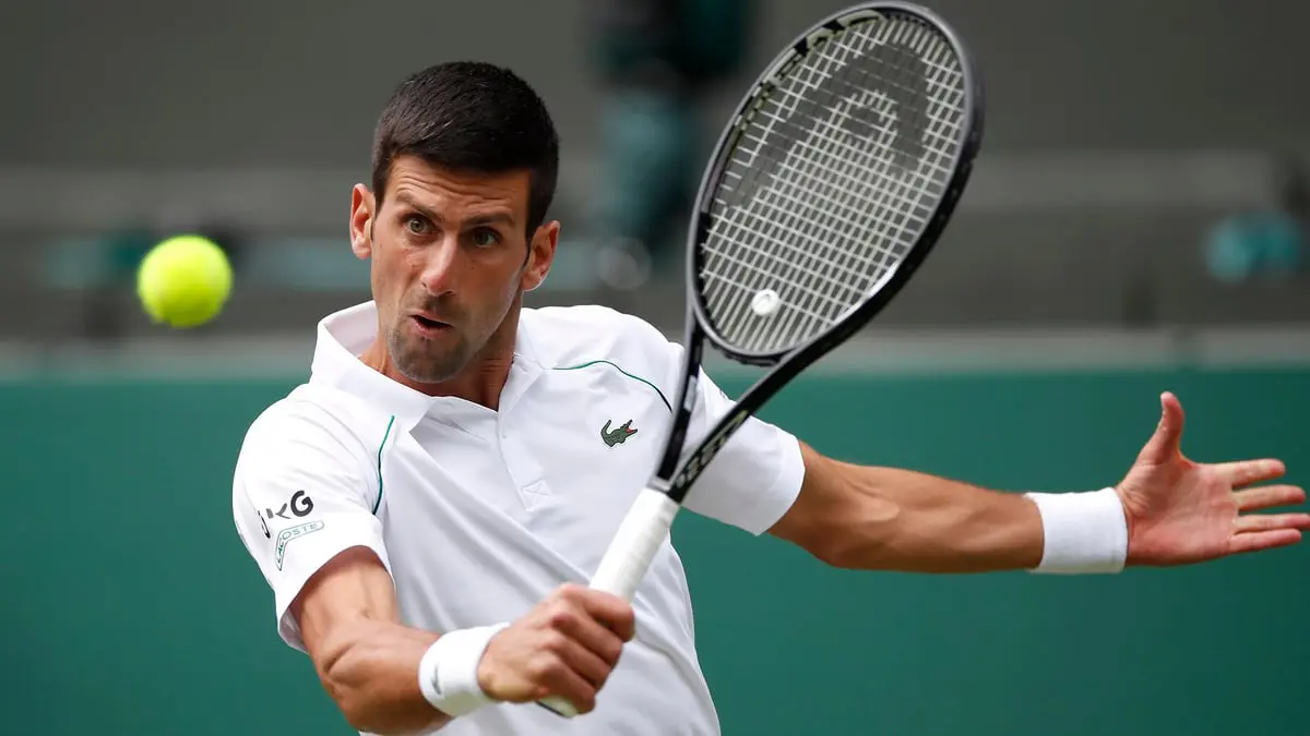 ديوكوفيتش وفيدرر يبلغان دور ربع نهائي بطولة ويمبلدون