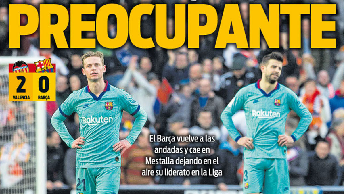 عناوين الصحف الرياضية: برشلونة "ضائع".. و"الطريق مفتوح لريال مدريد".. و"سوبركلاش نابولي ضد يوفنتوس" (صور)