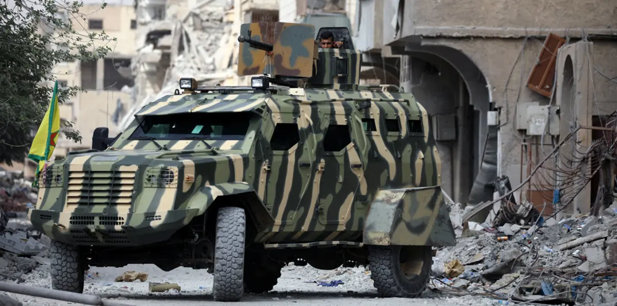 قوات سوريا الديمقراطية تسيطر على حقل غاز كبير بدير الزور