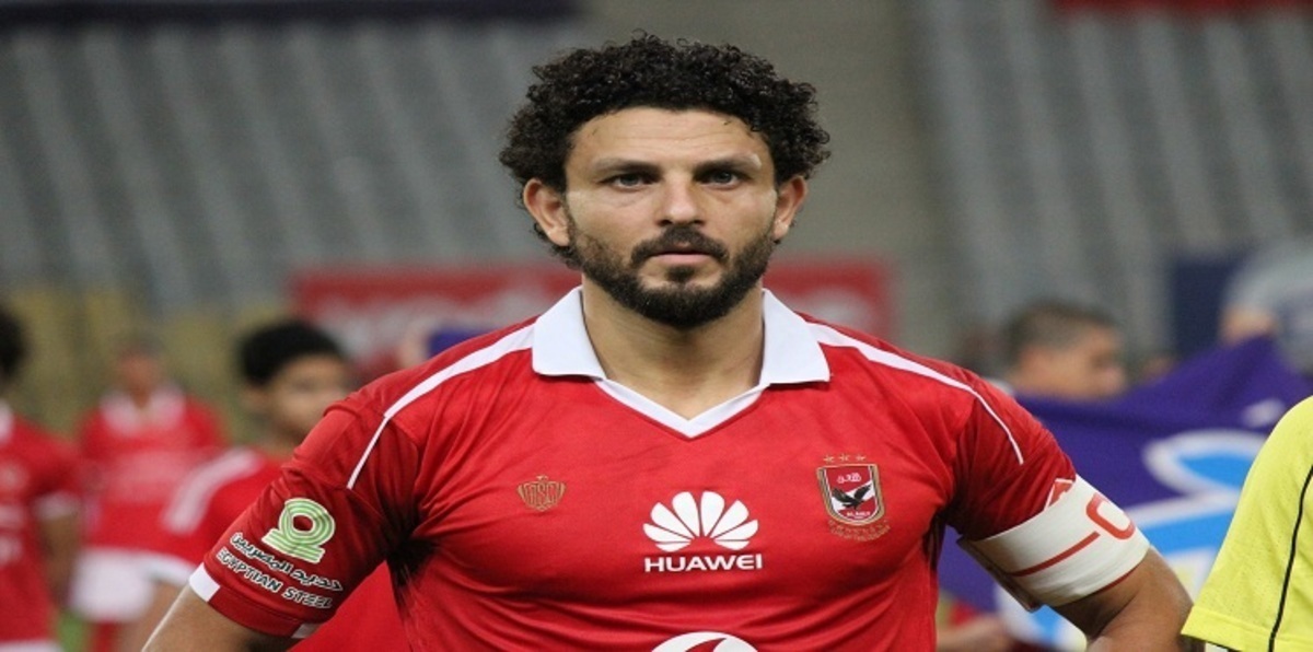 مدرب الأهلي المصري يعيد حسام غالي للتشكيل الأساسي