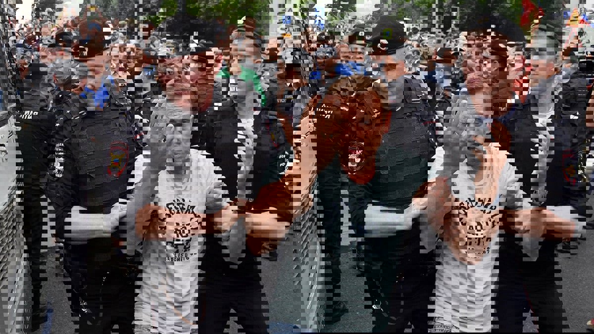 الشرطة الروسية تعلن اختفاء الطبيب الذي عالج المعارض نافالني‎