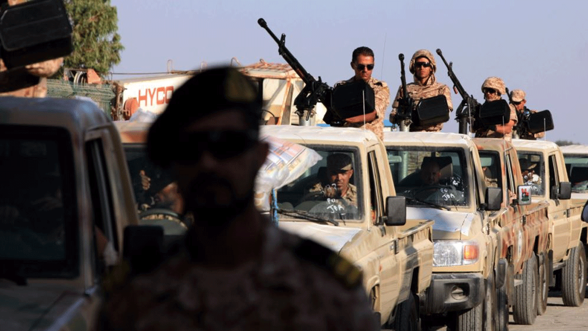 الجيش الليبي يدخل مدينة "بني وليد".. وإخلاء سرت من المظاهر المسلحة