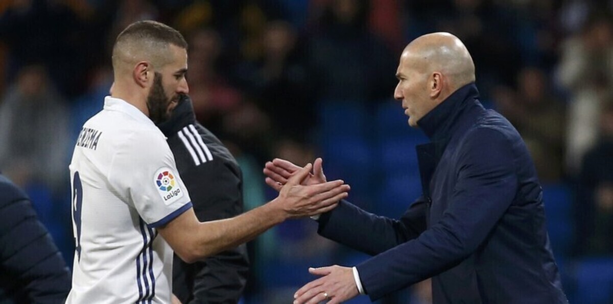 ريال مدريد يحسم مصير كريم بنزيما