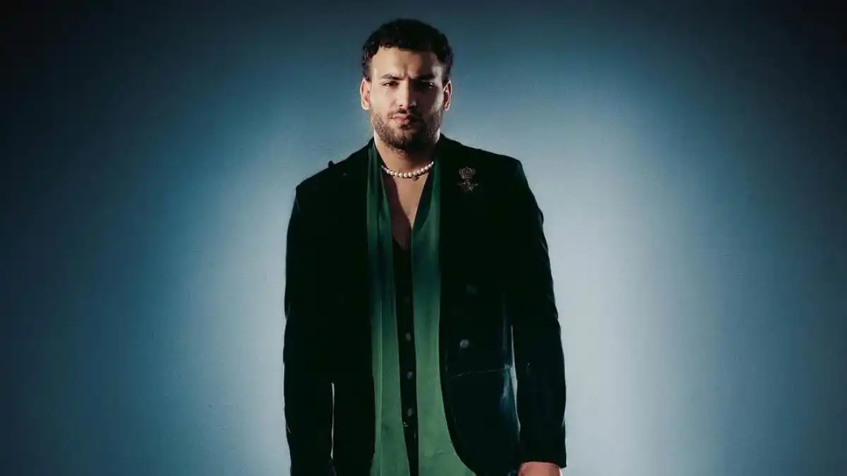 "مسلم" يطوي صفحة خلافه مع نقابة الموسيقيين