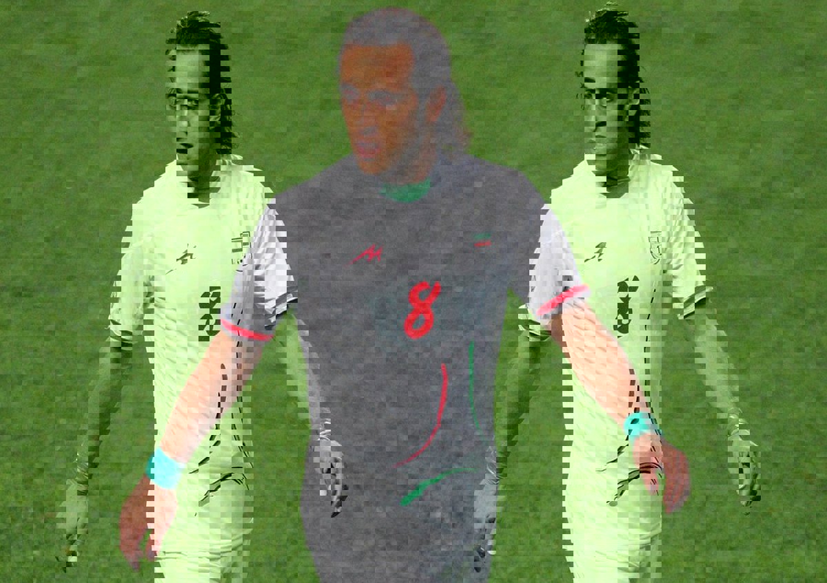 علي كريمي مع منتخب إيران في كأس العالم