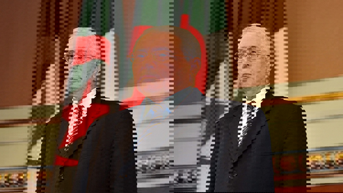 بن صالح: الجزائر ستنهض من كبوتها وتتجاوز الأزمة