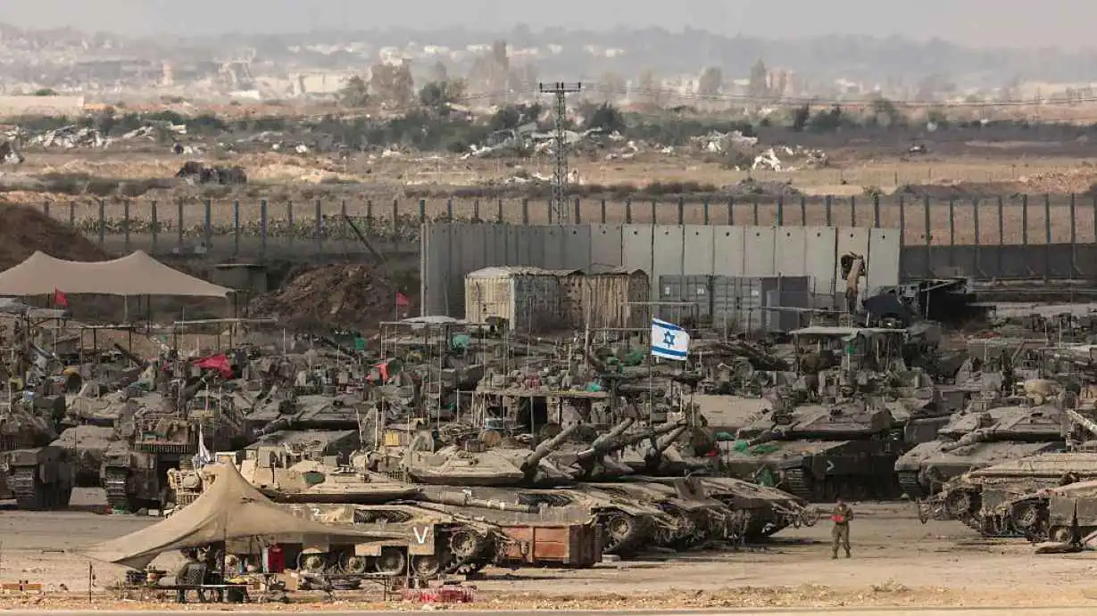 قوات إسرائيلية قرب غزة