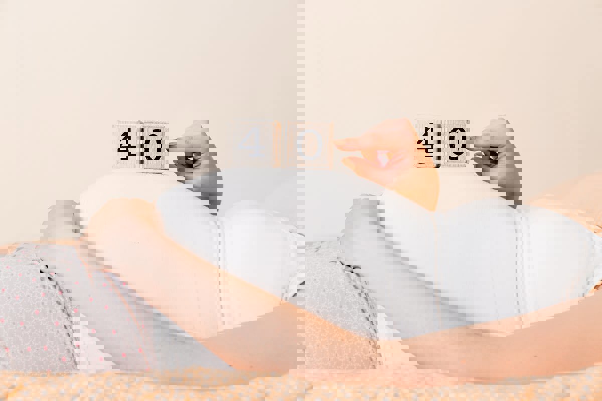 هل الحمل بعد بلوغ الأربعين آمن فعلًا؟