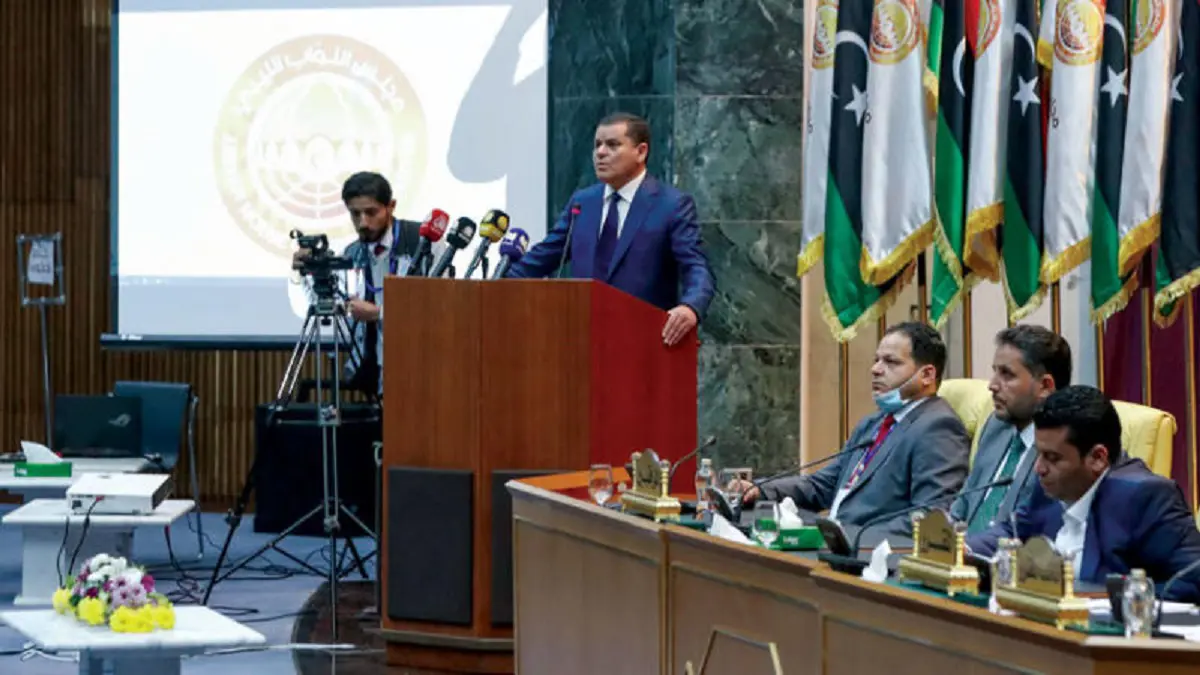 بعد نيلها الثقة.. "السرّاج" و "الثني" يعلنان استعدادهما لتسليم السلطة للحكومة الليبيّة الجديدة‎