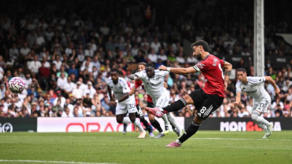 على طريقة محمد صلاح.. برونو فيرناندز ينفذ ضربة جزاء كارثية (فيديو)