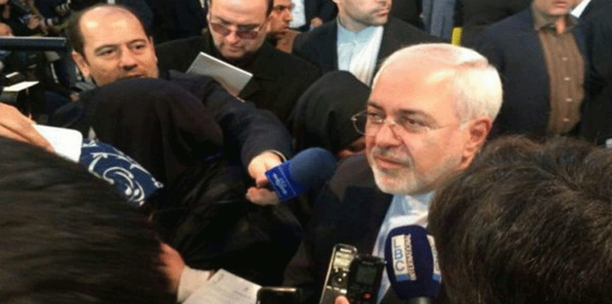 إيران: ظريف صافح وزير الخارجية السعودي عادل الجبير