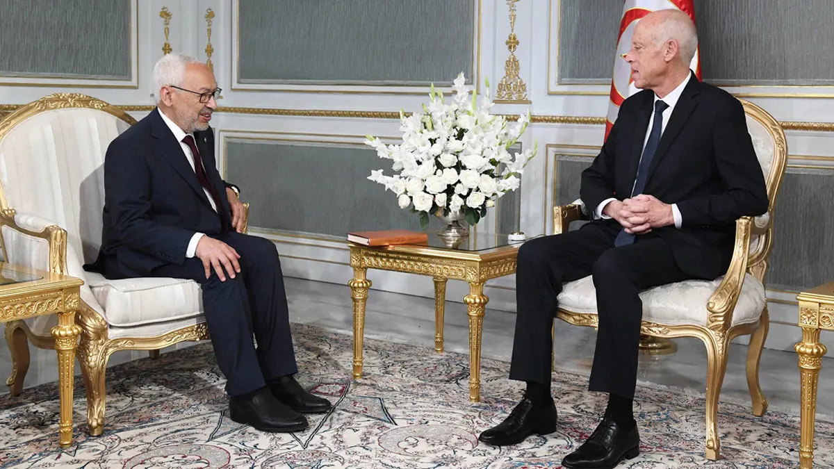 بعد مواقف جدلية للغنوشي.. قيس سعيد: تونس دولة واحدة ولها رئيس واحد