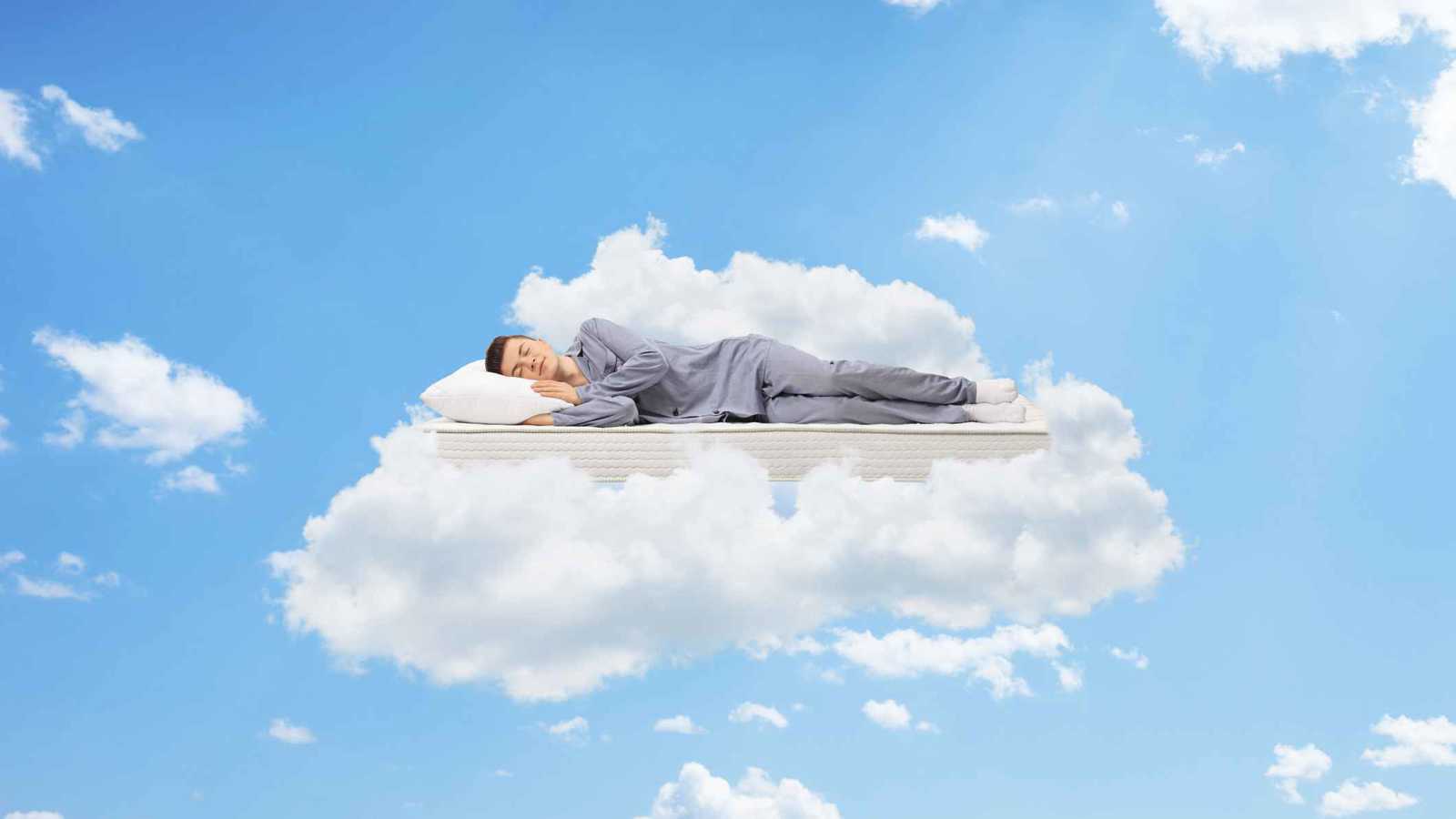 من الهواتف إلى الأرقام.. أشياء نادراً ما تظهر في أحلامنا