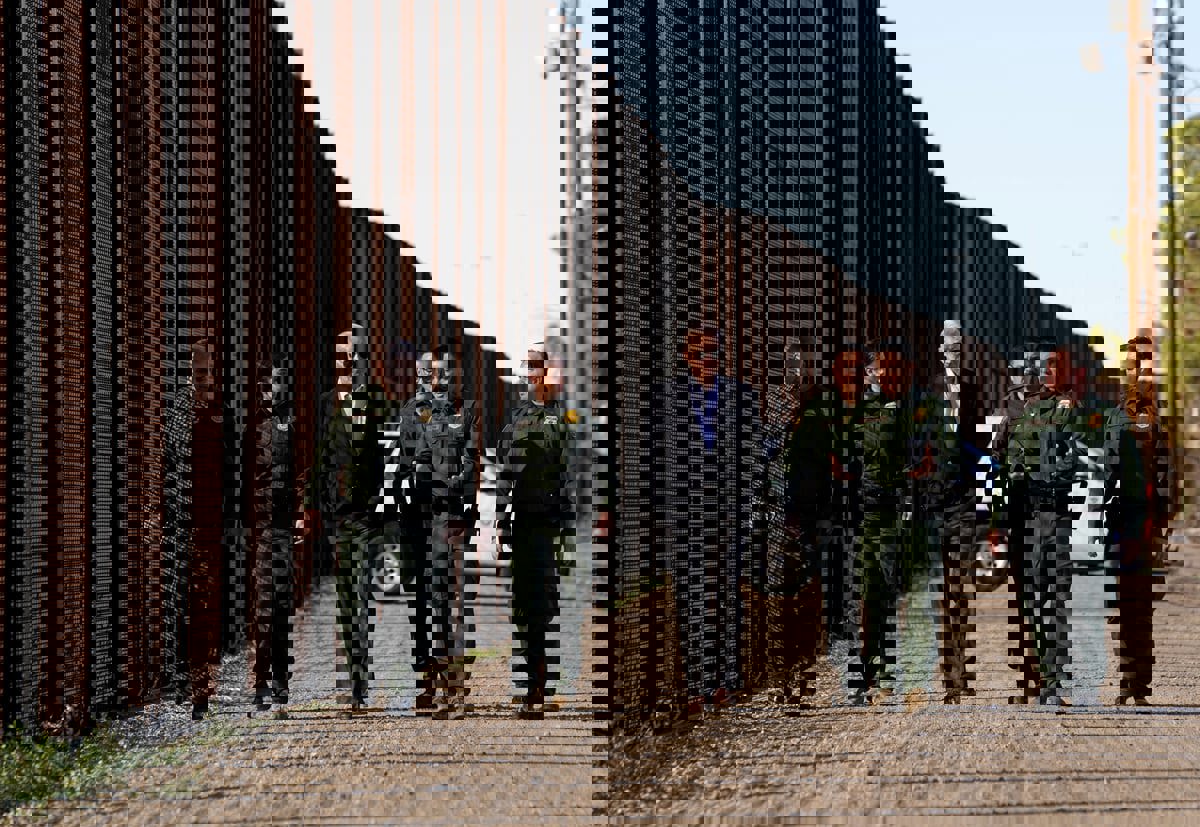 بايدن يستعد لإعلان برنامج جديد للهجرة.. ما ملامحه؟