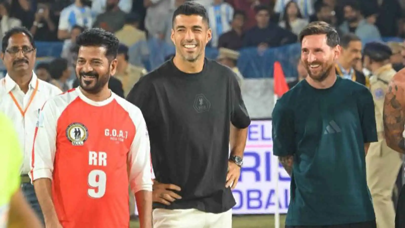 سواريز يتعرض لموقف محرج في الهند بسبب فتاة (فيديو)