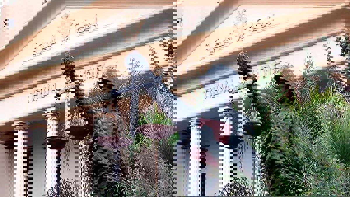 ضبط عناصر أمن في لبنان ضمن تحقيق بوفاة موقوف سوري تحت التعذيب