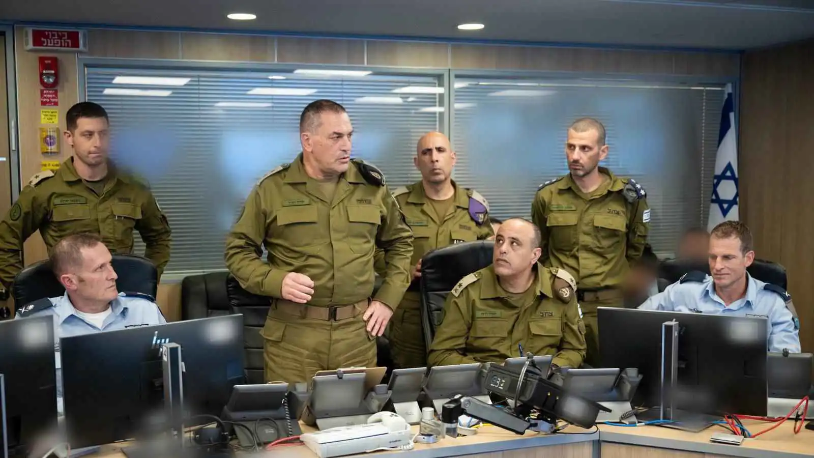 "استثنائية وجديدة".. نتنياهو يبحث طرق الرد على إعدام حماس رهائن في غزة