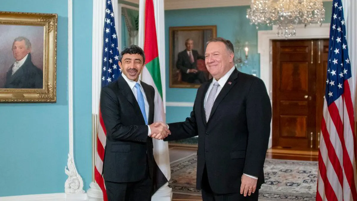 عبدالله بن زايد يبحث مع بومبيو الأنشطة الإيرانية المزعزعة لاستقرار المنطقة