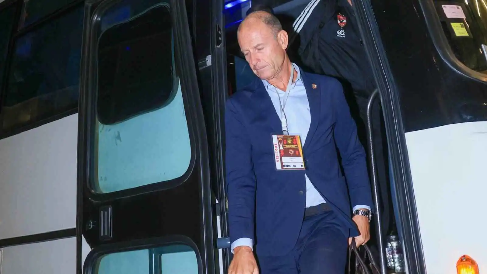 سبب قرار توروب المفاجئ ضد نجم الأهلي المصري أمام الترجي