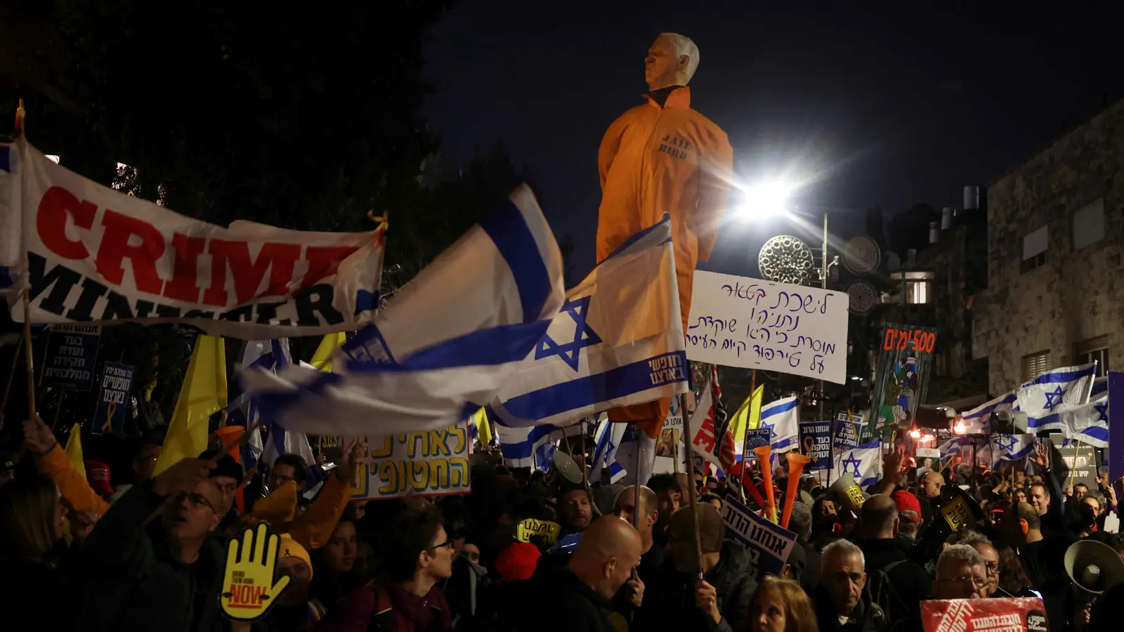 خبراء: نتنياهو "يفتعل الأزمات" لعرقلة استكمال اتفاق غزة