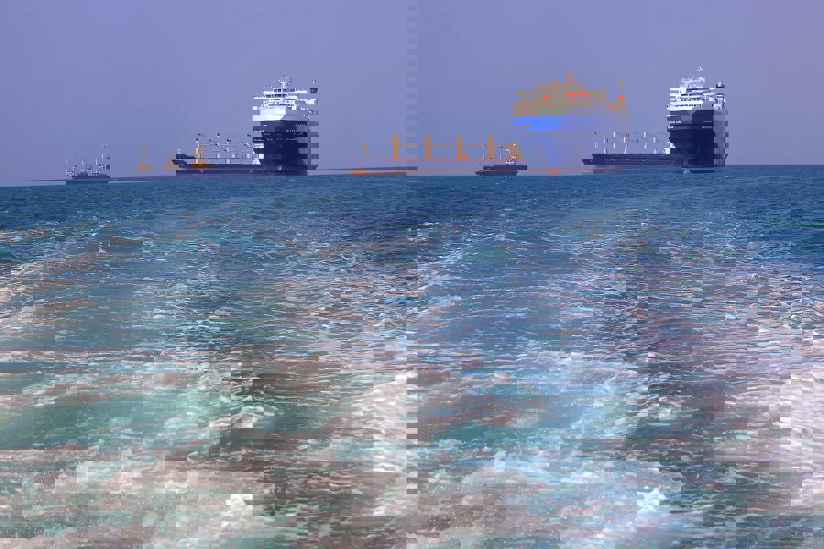 خبراء: الزوارق المُسيّرة للحوثيين "مجرد تهديد" لن يغير مجرى الحرب