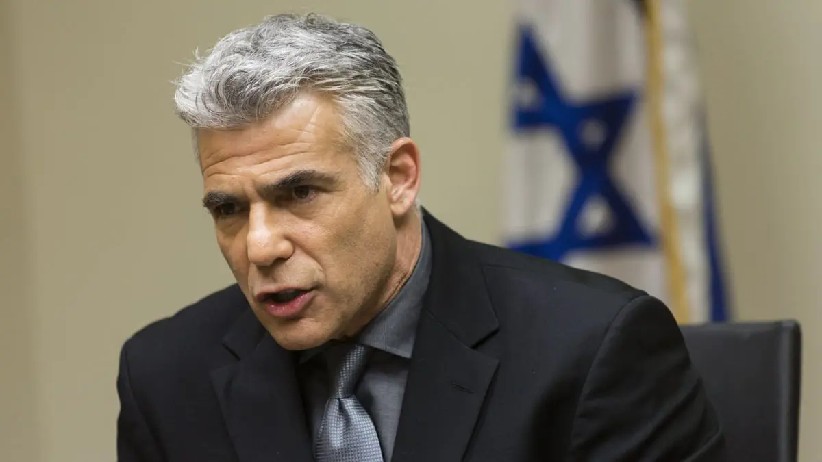 قناة عبرية: وزير الخارجية الإسرائيلي يزور البحرين قريبًا لتدشين سفارة هناك