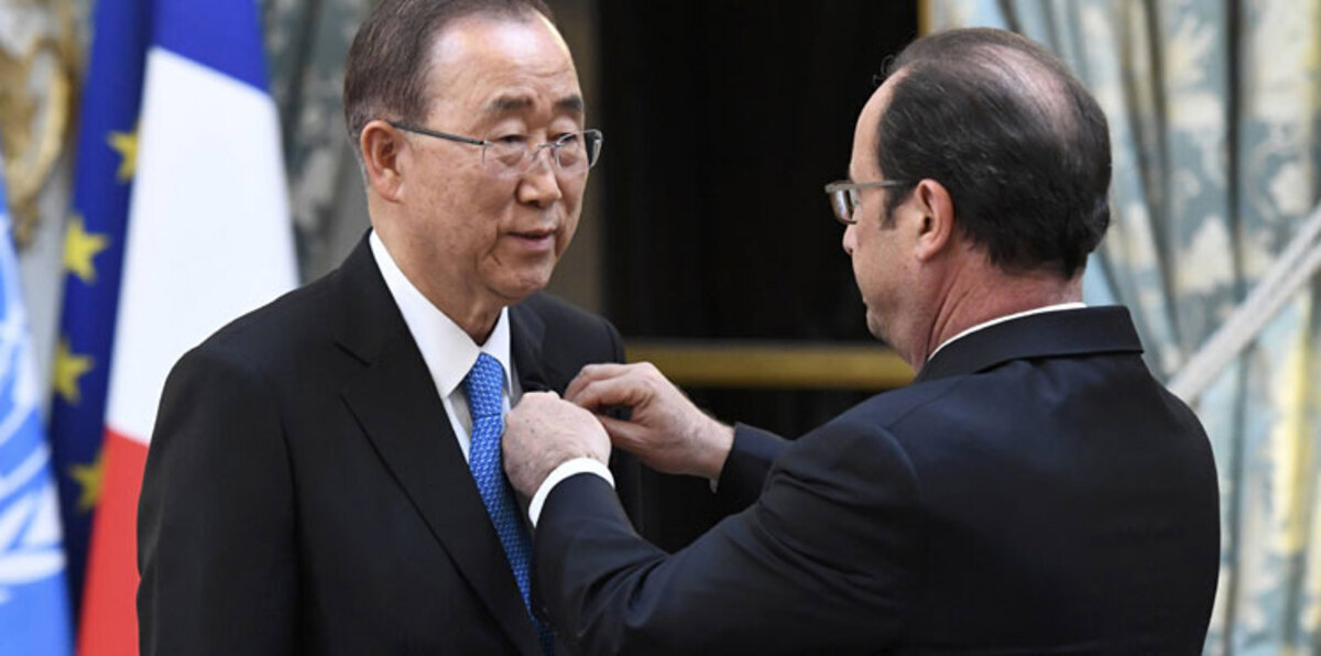 بالفيديو.. فرنسا تودّع "بان كي مون" بوسام الشرف