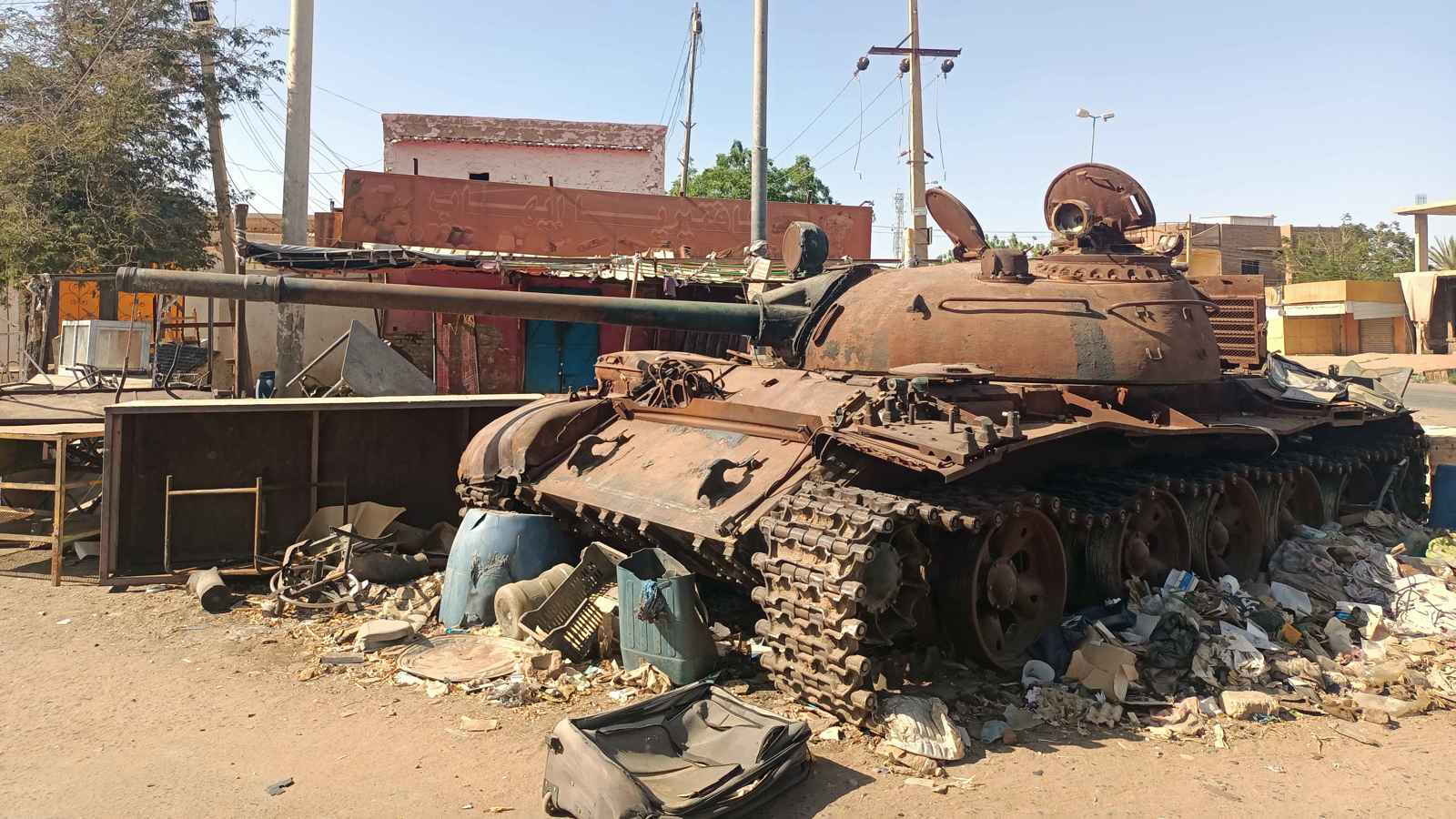 حرب السودان.. ماذا بعد تعنت جنرالات الجيش في وجه دعوات الحوار؟