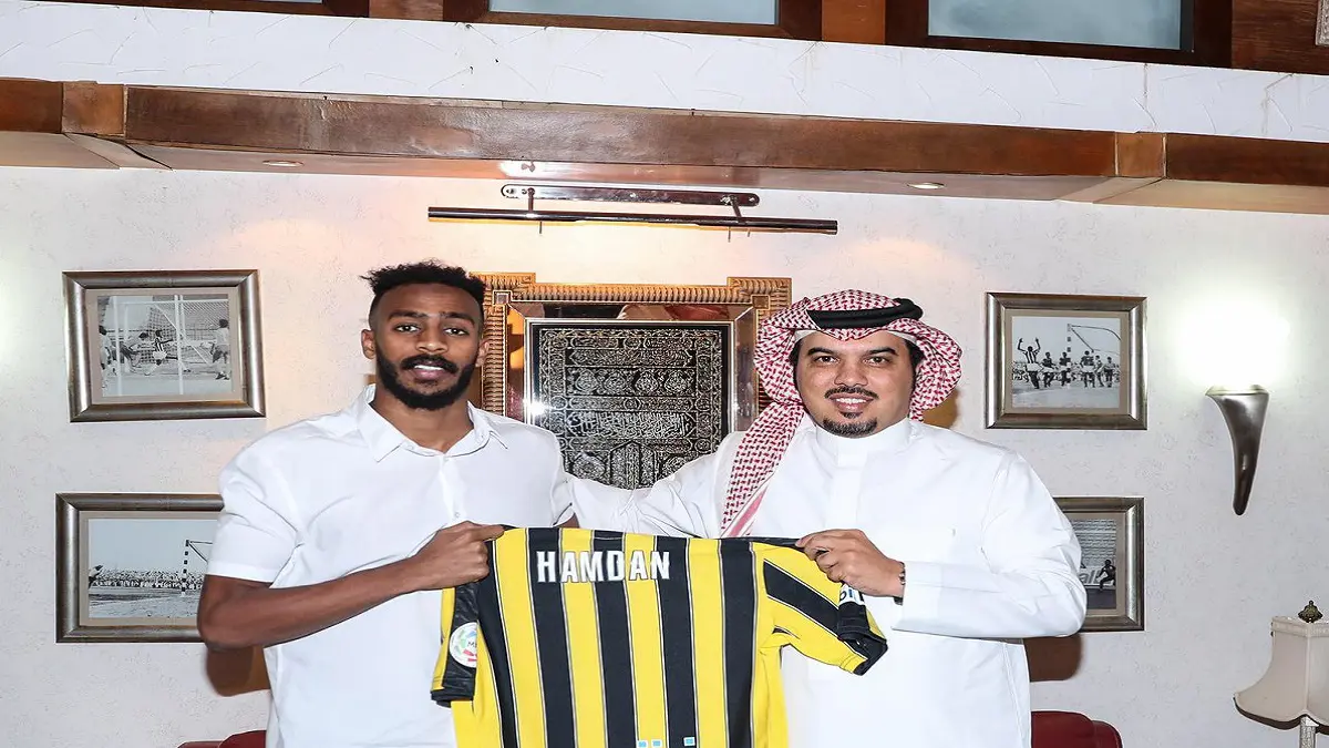 رسميًا.. حمدان الشمراني أول صفقات نادي الاتحاد السعودي الصيفية (شاهد)