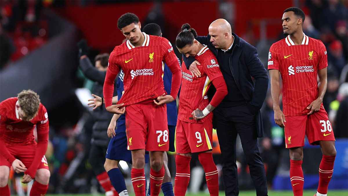 نشر تغريدة ثم حذفها.. نجم ليفربول يصدم الجماهير قبل ساعات من مباراة التتويج