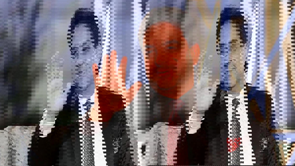 تفاصيل اللحظات الأخيرة في حياة أسطورة الكرة العراقية أحمد راضي (فيديو)