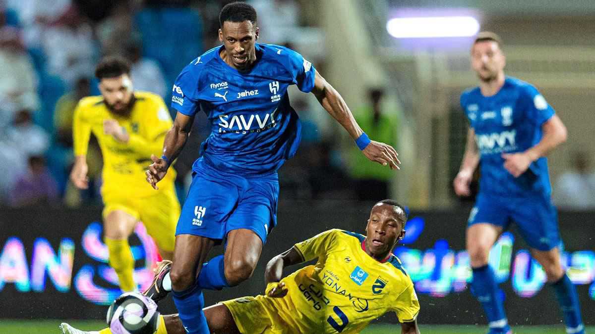 الفوز في الديربي ليس ضروريا.. سيناريو جنوني يمنح الهلال لقب الدوري السعودي 