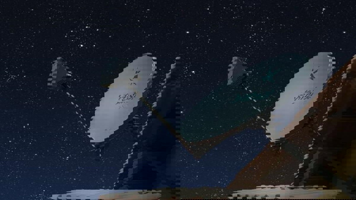 "مبادلة" الإماراتية تعتزم طرح ما يصل إلى 40% من "الياه سات"